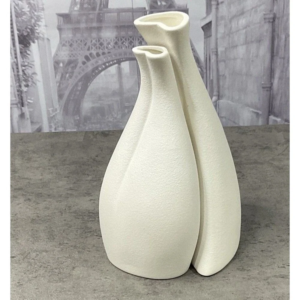 Nordic Style Ceramic Vase Set Of 2 Modern White Decorative Vase